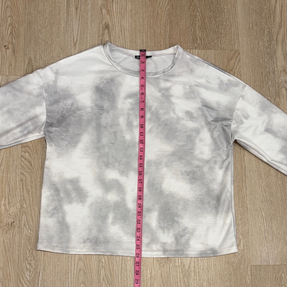 Pretty Garden Tie-Dye Sweatshirt and Jogger Athleisure Loungewear Set Size XL - Picture 11 of 14